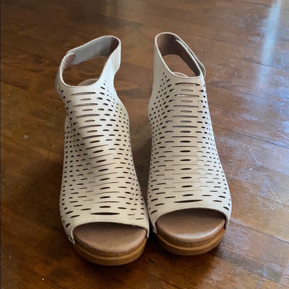 Dansko open toe sandal